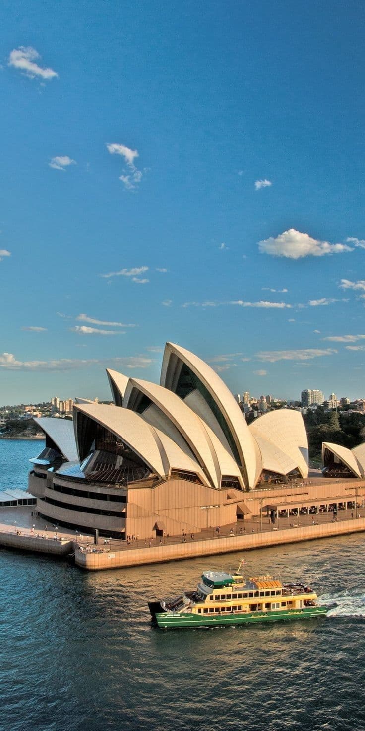Study in Australia - World-Class Education in a Vibrant, Welcoming Country